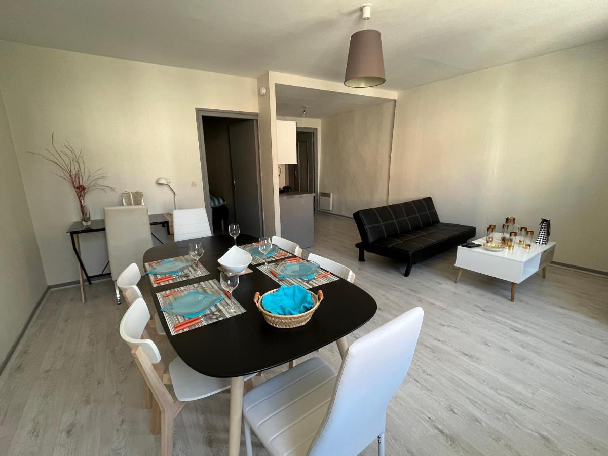 Appartement F2 Au Plein Centre Du Puy-En-Velay Le Puy-en-Velay エクステリア 写真